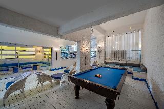 Charm Beach Hotel