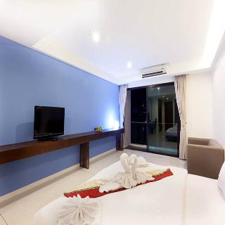 Room thumbnail 17