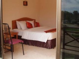 General view thumbnail 8