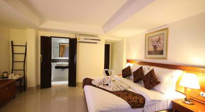 Room thumbnail 42