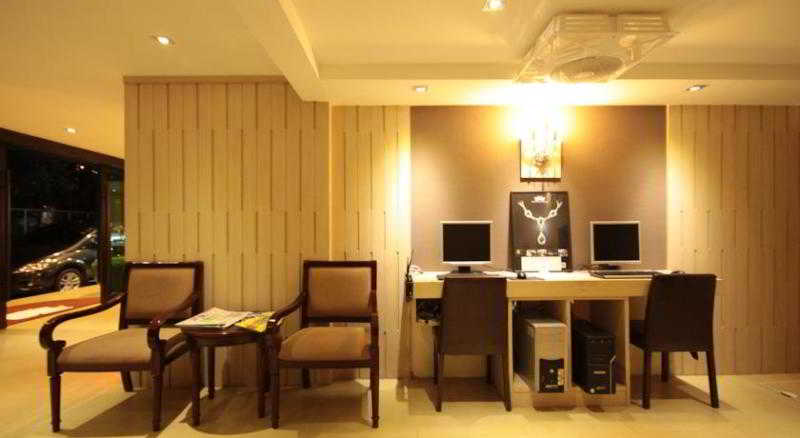 Room thumbnail 52