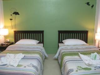 General view thumbnail 3
