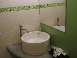 General view thumbnail 7