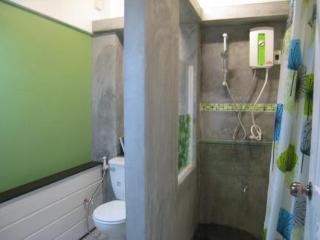 General view thumbnail 8