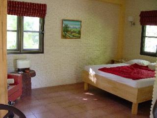 General view thumbnail 3