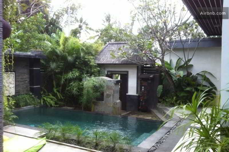 Pool thumbnail 6