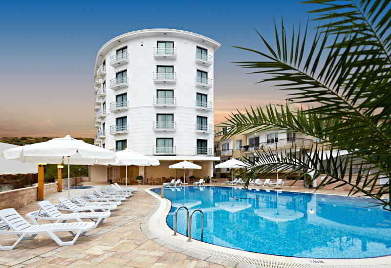 Cinar Hotel