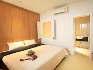 General view thumbnail 9