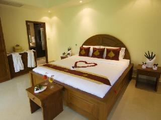 General view thumbnail 12