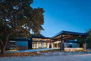 Courtyard Dallas Richardson At Spring Valley