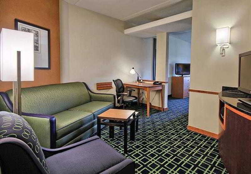 General view
 di Fairfield Inn & Suites Huntingdon Route 22/Raystow