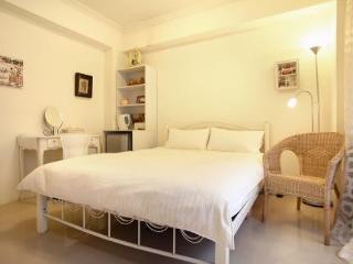 Room
 di Warm House III