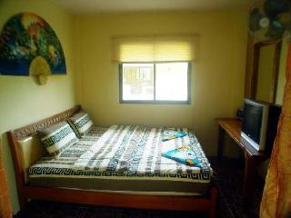 General view thumbnail 8