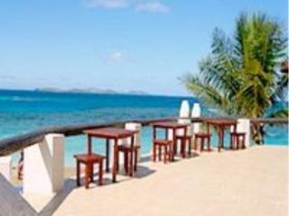 General view
 di Matamanoa Island