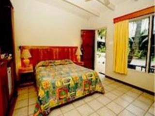 General view
 di Matamanoa Island