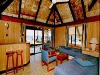 General view
 di Matamanoa Island