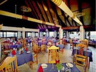 General view
 di Matamanoa Island