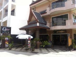 General view thumbnail 1