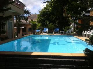 General view thumbnail 6