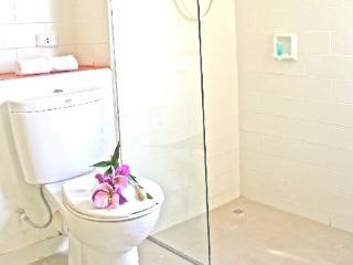 General view thumbnail 9