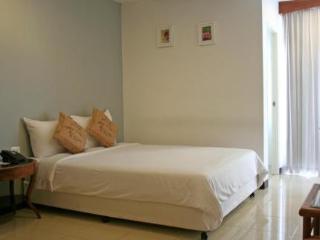 General view thumbnail 12