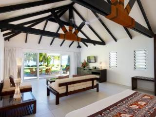 General view
 di Lomani Island Resort