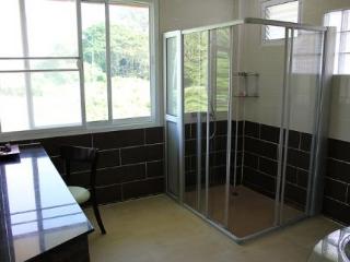 General view thumbnail 8
