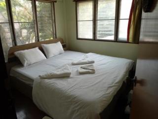 General view thumbnail 8