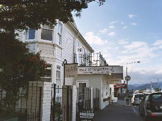Escape to Picton Hotel