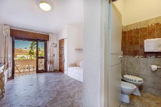 Club Hotel Residence Baiaverde, North Sardinia