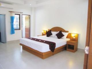 General view thumbnail 3