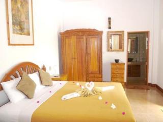 General view thumbnail 8