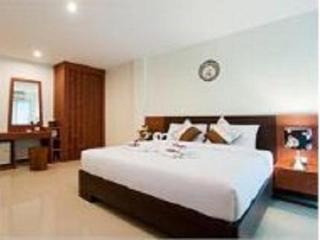 General view thumbnail 1