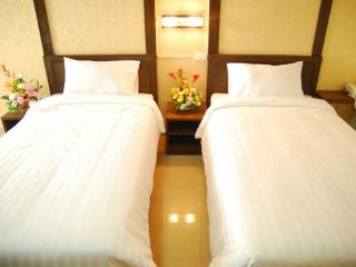 General view thumbnail 10
