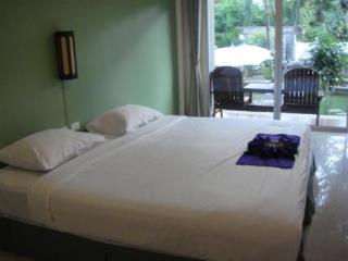 General view thumbnail 2