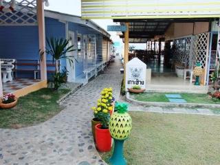 General view thumbnail 3