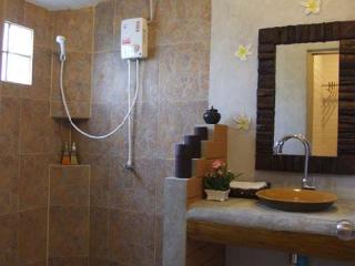 General view thumbnail 8