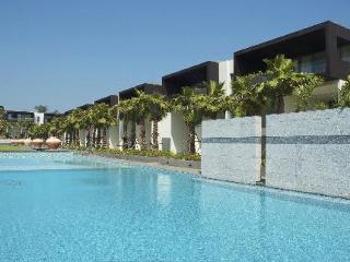 General view thumbnail 1