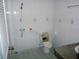 General view thumbnail 3