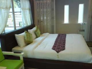 General view thumbnail 2