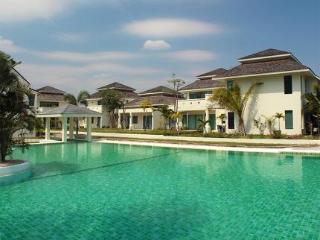 General view thumbnail 1