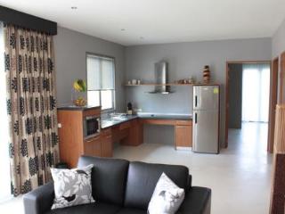 General view thumbnail 9