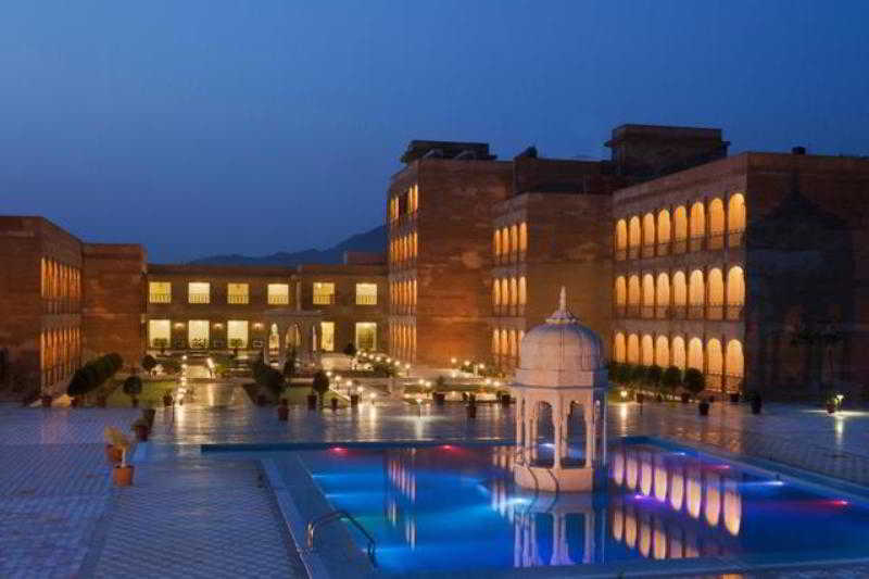 Pool
 di The Pratap Palace A Keys Resort