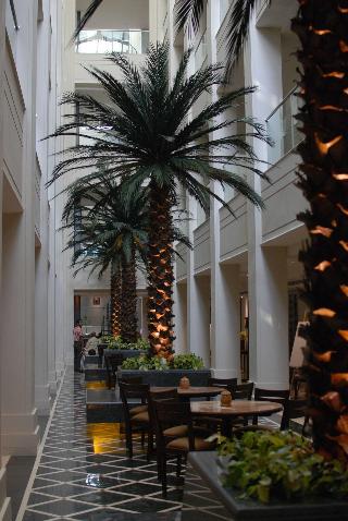 The Lalit Great Eastern Kolkata