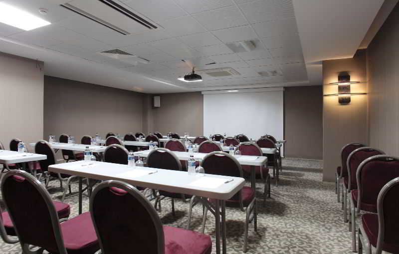 Conferences
 di Atik Hotel
