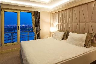 DoubleTree By Hilton Izmir Alsancak