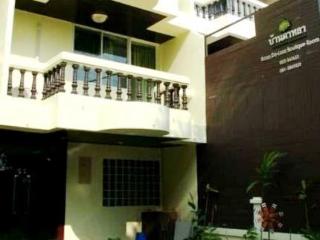 General view thumbnail 3