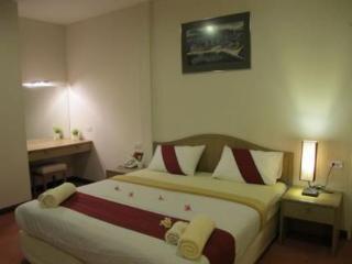 General view thumbnail 8