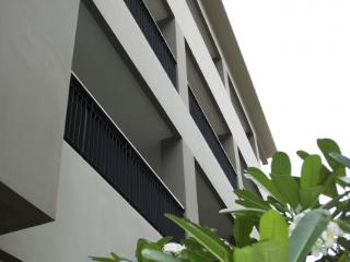 General view thumbnail 1