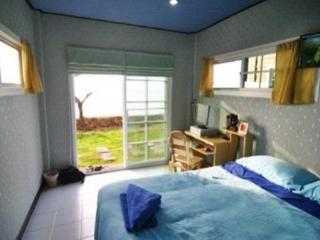 General view thumbnail 6